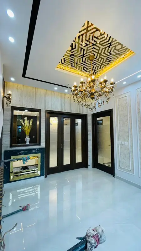 10 marla barnd new house for rent LDA Avenue 1