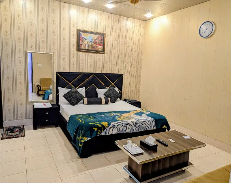 deluxe room | guest room | guest house | rooms available