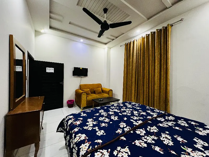 Supreme Apartments / Flat On Per Day in Gujranwala