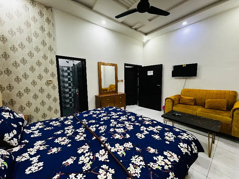 Supreme Apartments / Flat On Per Day in Gujranwala