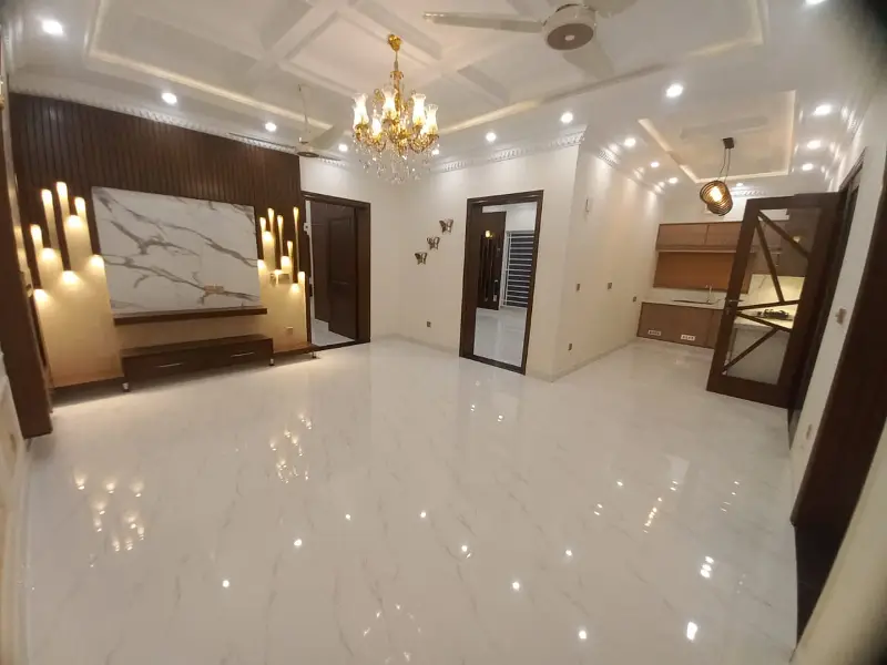12 Marla Luxury Lower Portion Available For Rent In Bahria Town Lahore.