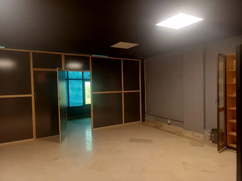 1000 Square Feet Office For rent In I-8