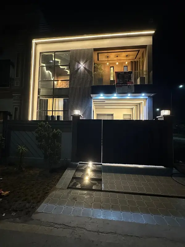 5 Marla House Available For Rent In Park View City Lahore