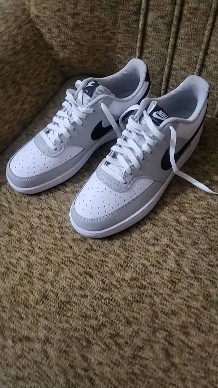 nike shoes / sneakers / shoes / nike / air jordan / nike air jordan