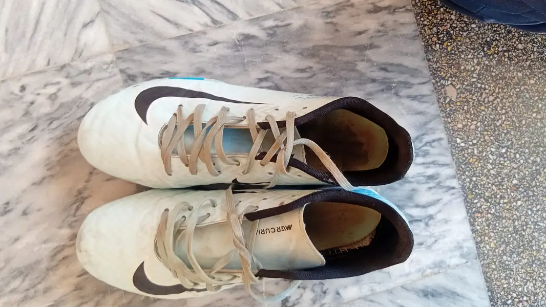 shoes / shoes for sell / men shoes / nike shoes