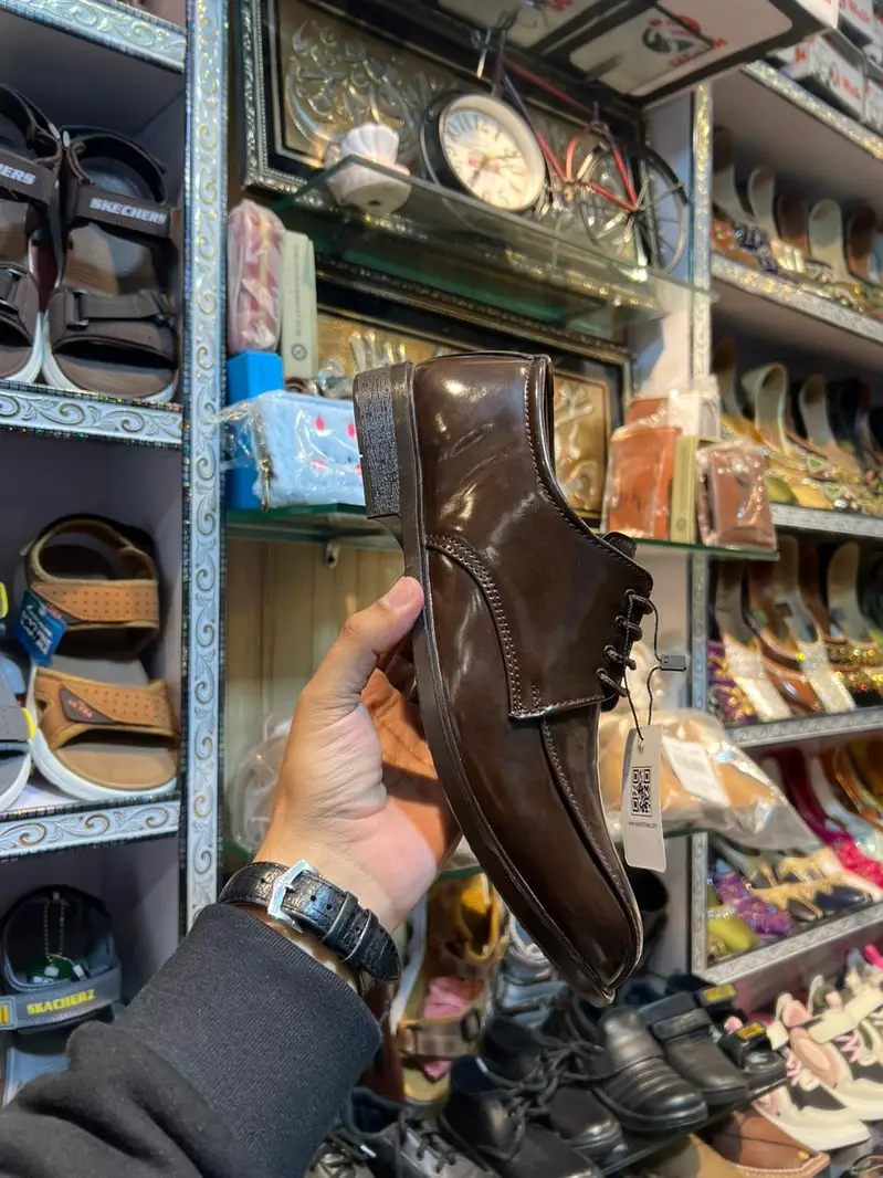 Premium Dress Shoes – Elegant Design, Superior Comfort & Lasting Qual