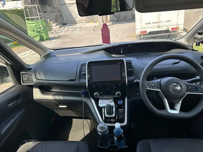 Nissan Serena HIGHWAY STAR 2018/2023 | Hybrid |Pro-Pilot Edition