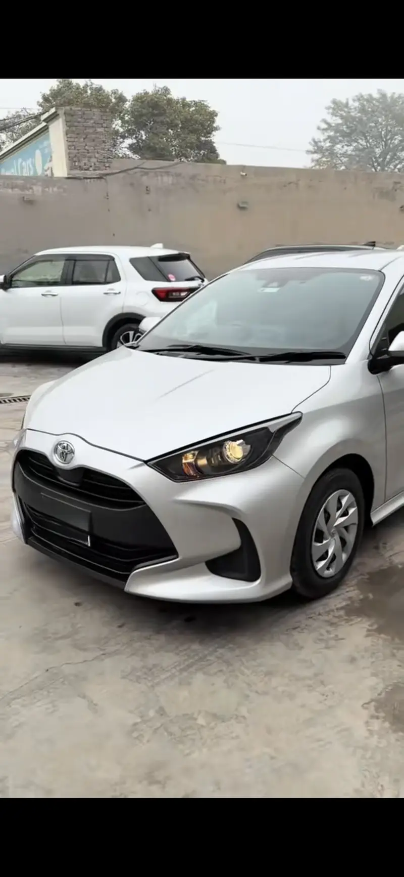 Toyota Yaris X push Start 2022