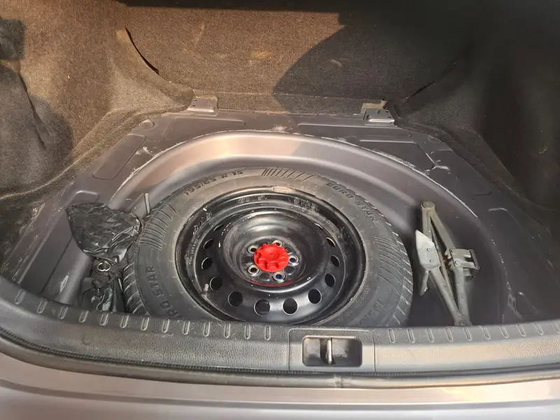 Toyota Corolla GLI Automatic 2016 / 2017 Total Geniune