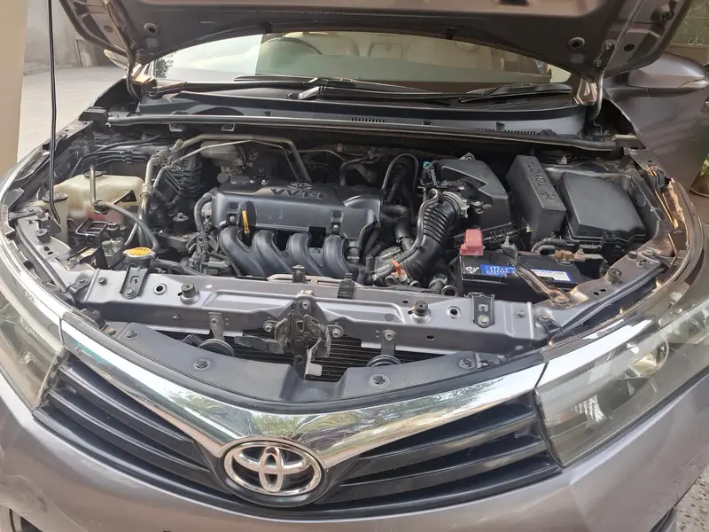 Toyota Corolla GLI Automatic 2016 / 2017 Total Geniune