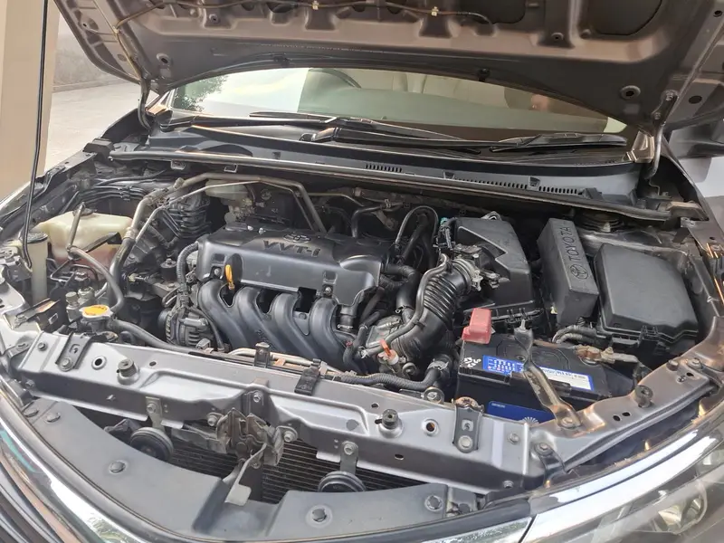 Toyota Corolla GLI Automatic 2016 / 2017 Total Geniune