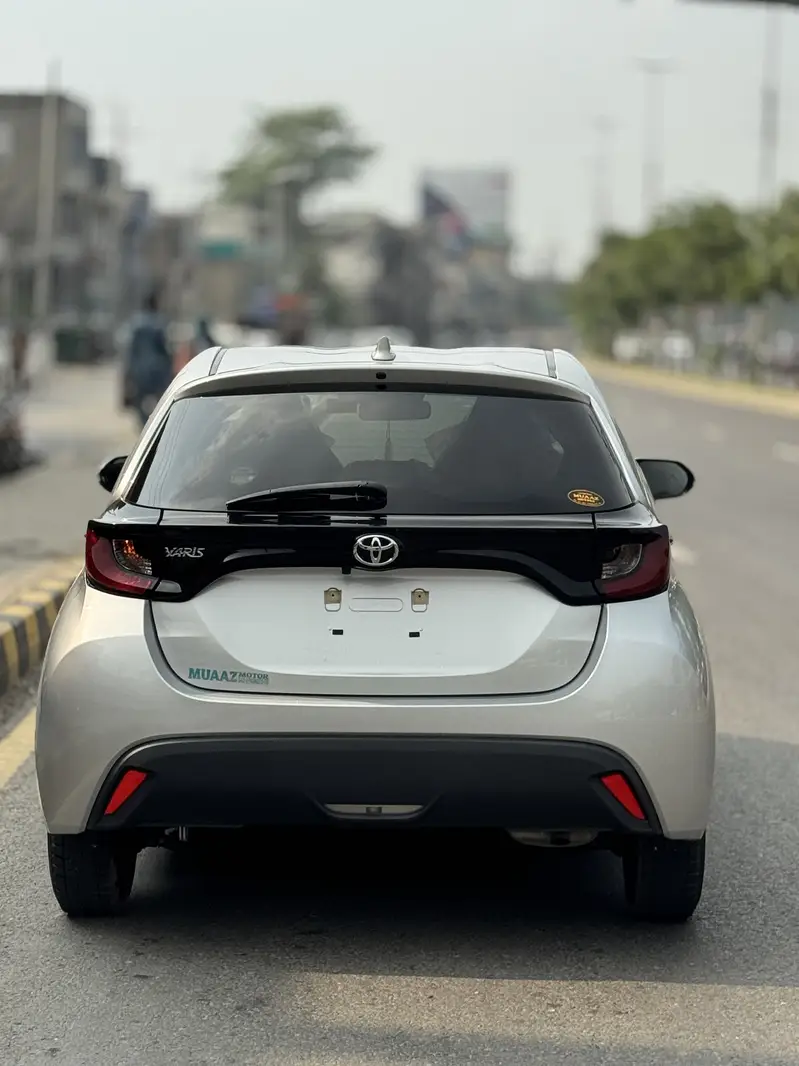 Toyota YARIS X 2022/2025