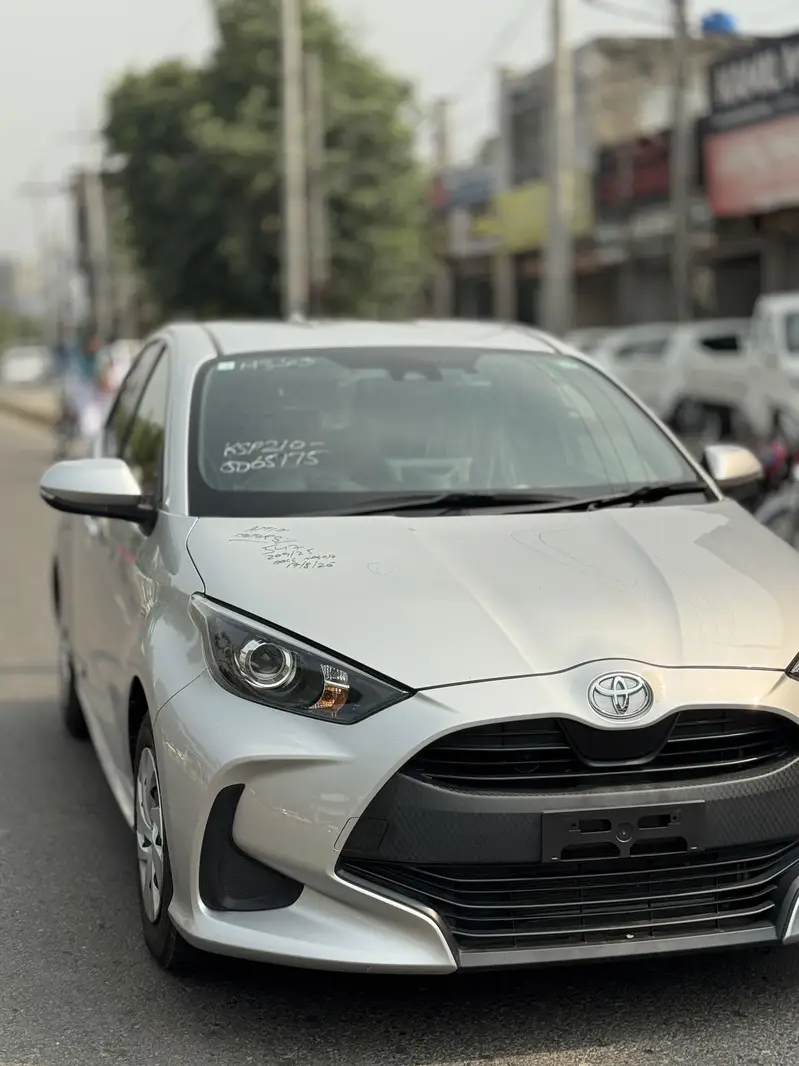 Toyota YARIS X 2022/2025