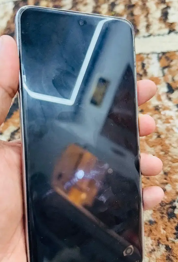 Vivo X200 Pro – Brand New (PTA Approved)-like new