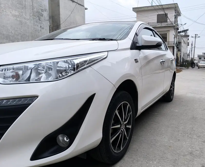 Yaris Ativ X CVT 1.5 for sale