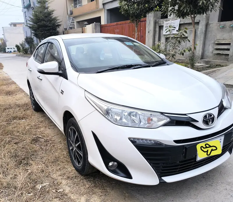 Yaris Ativ X CVT 1.5 for sale