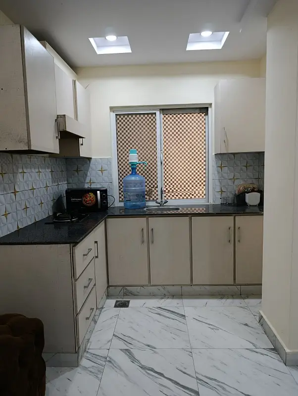 E11 1bed luxury apartments available for daily basis