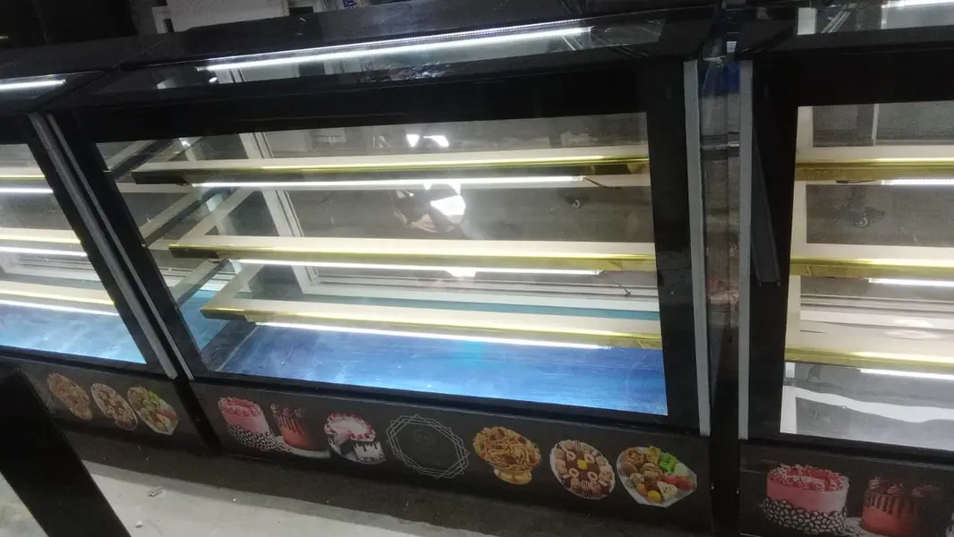 Chilled Counter , Bakery Counter , Glass Counter , Heat Counter