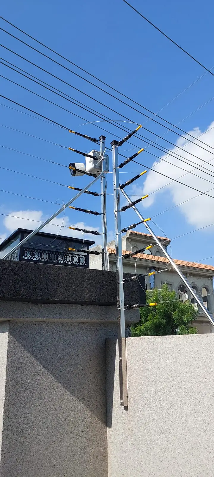 ELECTRIC FENCE/ ELECTRIC FENCE MATERIAL/ FENCE/ WIRE