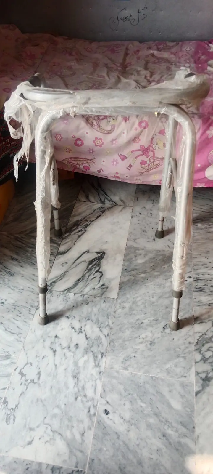 Walker for old age/patient