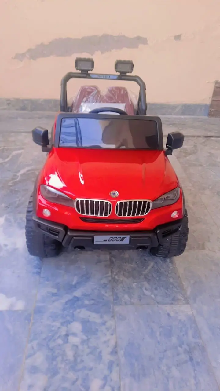 kids Jeep Mercedes 4 by 4 for sale new condtion 30000 only 03208233451