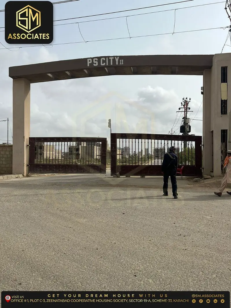 Westopen corner 225 YARDS 60 feet road PLOT FOR SALE IN PS CITY 2