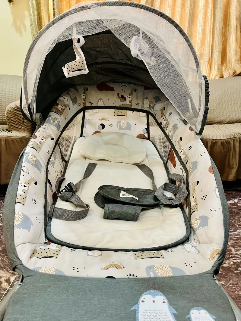 Mastela Electric Swing