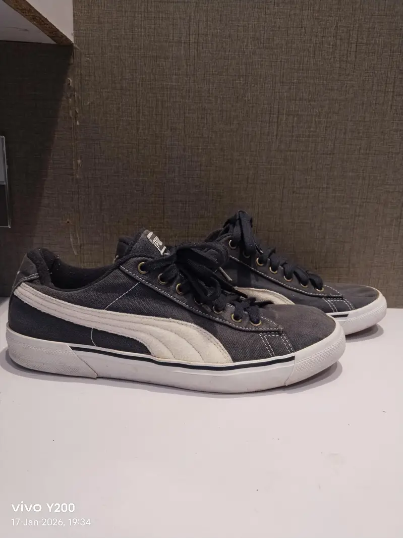 Original Puma sneakers