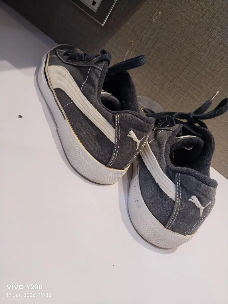 Original Puma sneakers