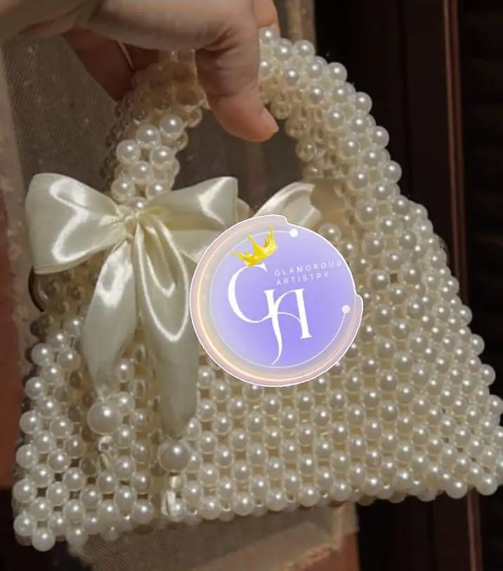 Handmade Elegant Ladies Bags – Stylish Designer Handbags | Best Price