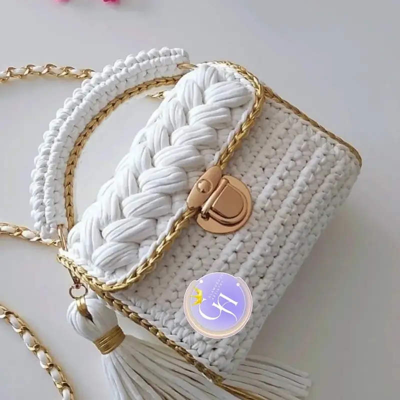 Handmade Elegant Ladies Bags – Stylish Designer Handbags | Best Price