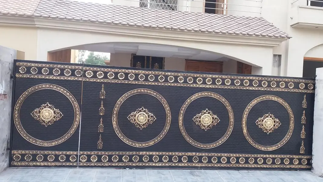 Gates / safety doors / fire rate door / floating stair / safety grills