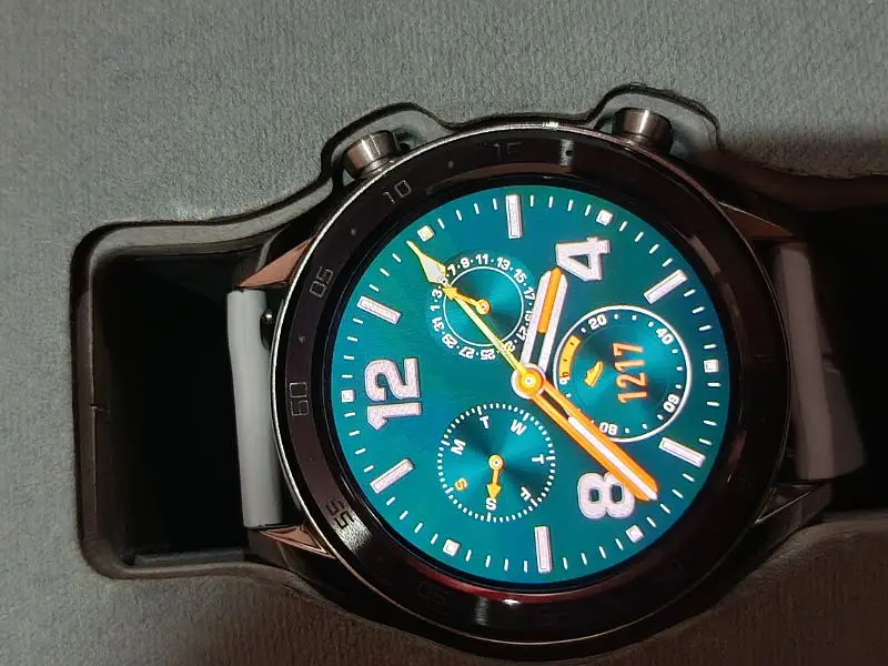 Huawei GT smartwatch 46mm