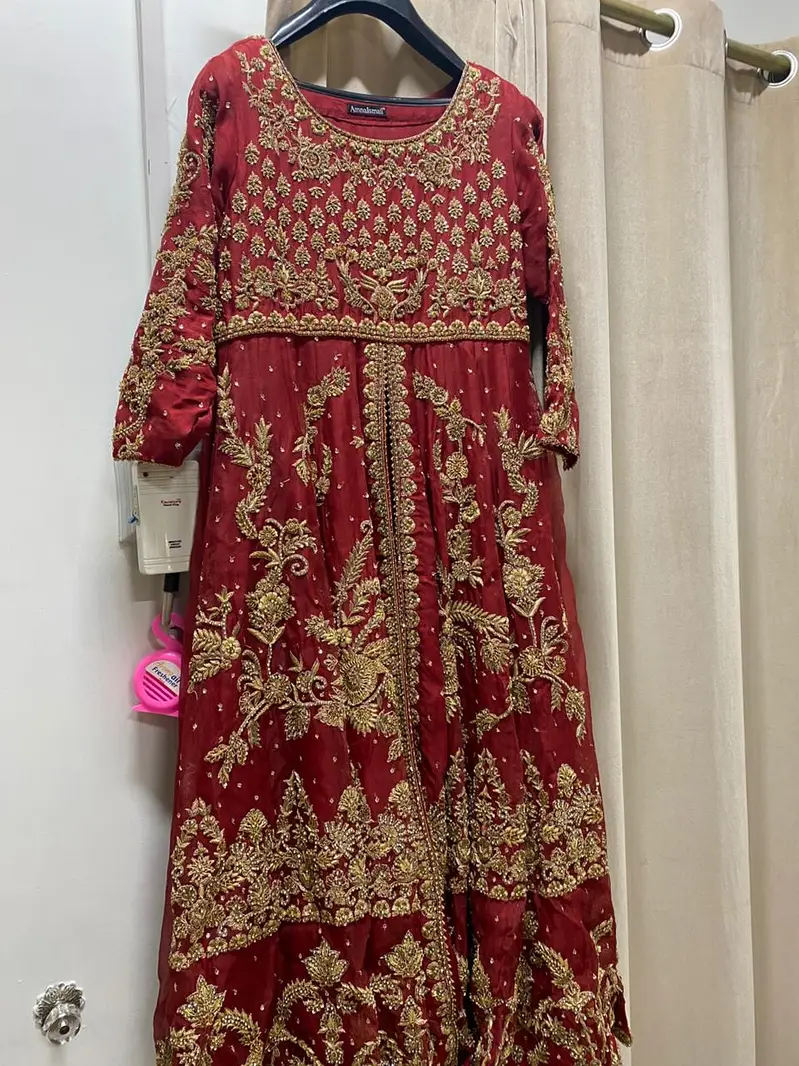 bridal lehanga/bridal dress/lehanga/barat dress/ walima dress