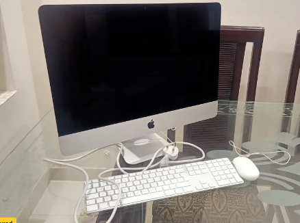 Apple iMac 2019,All in One 21'' 4K ,Core i5, 16GB Ram,256SSD, 4GB AMD