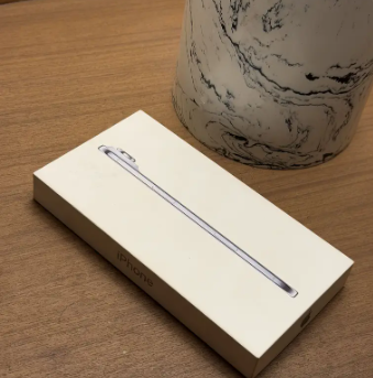 iPhone 17 Air Blue Slightly used Mint