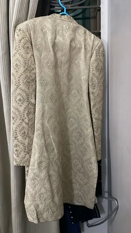 sherwani/ wedding dress / grooms sherwani / sherwani available