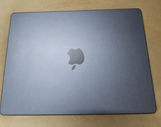 Macbook Pro M4 Pro chip