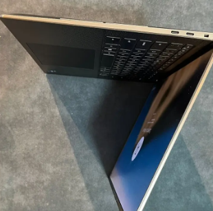 Dell Precision 5560 | Core i9 11th Gen | RTX A2000 4GB | | 16GB RAM |