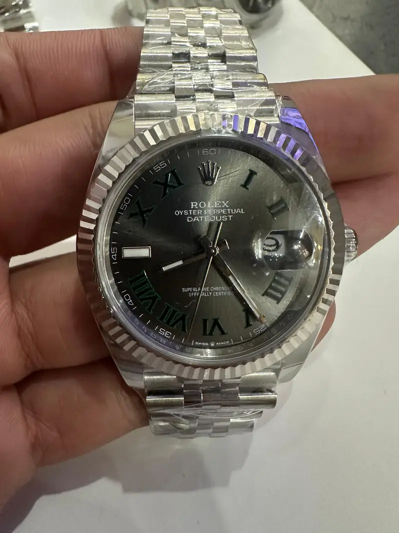 We Buy Rolex Submariner Omega Seamaster Cartier Ballon Bleu IWC TODUR