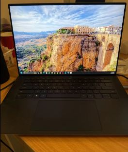 Dell XPS 15 10th Gen 4K Touch Display