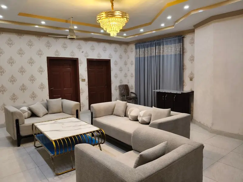 10 Marla Covered Area House available for rent