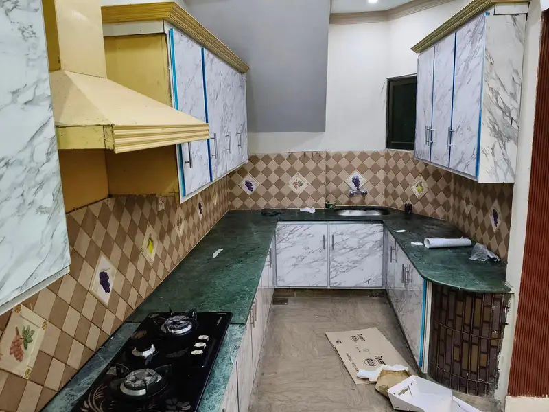 10 Marla Covered Area House available for rent