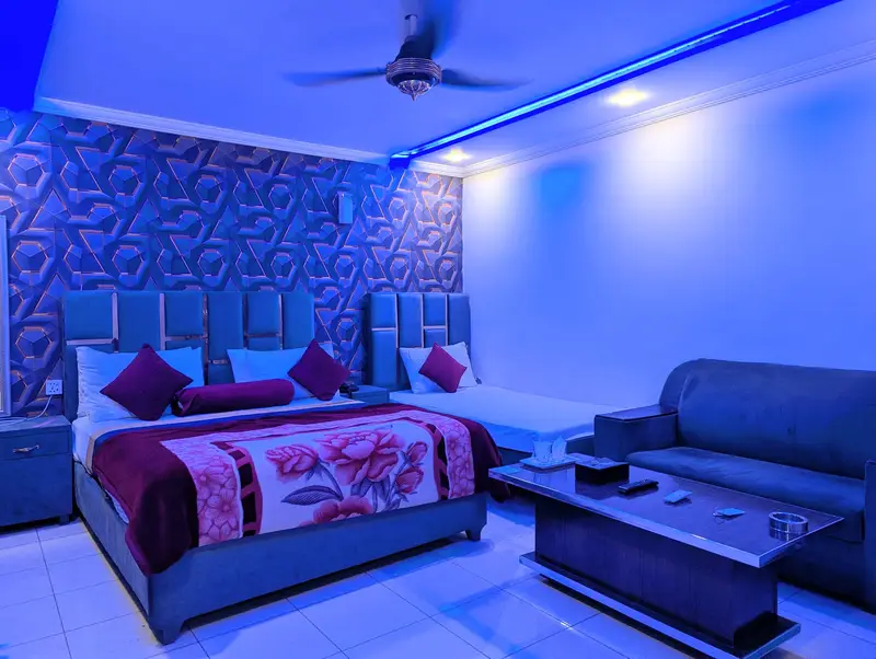 room for rent on daily basis in very good location