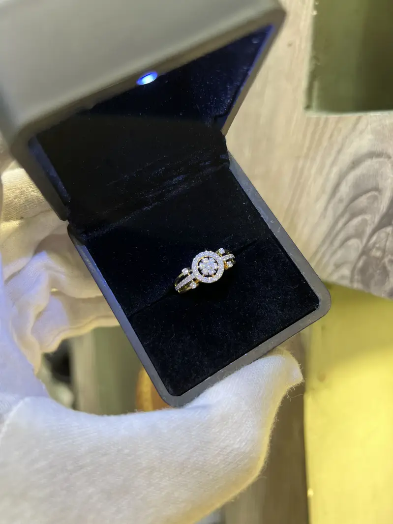 Gold & Diamond Rings