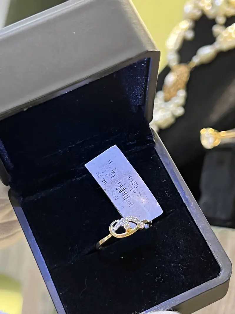 Gold & Diamond Rings