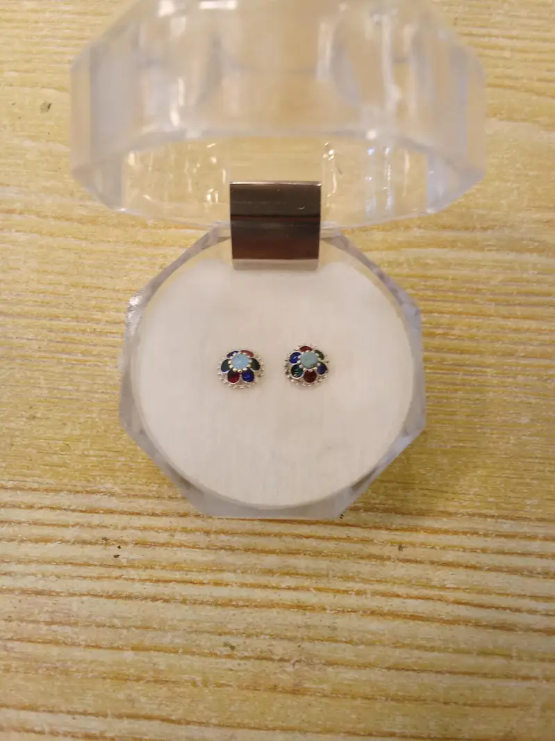 925 Silver Stylish Studs Pair