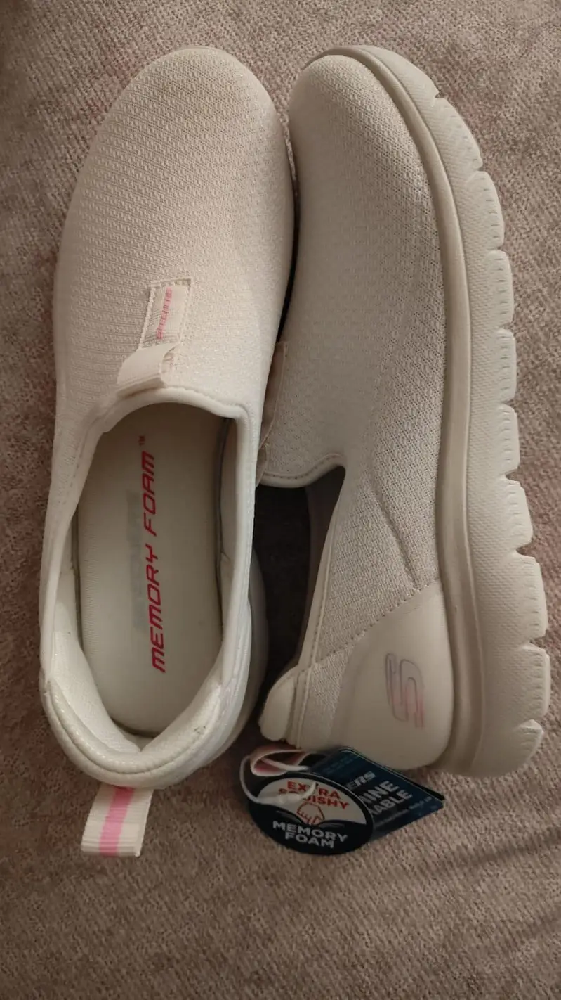 Original Ladies Sketchers Size 39