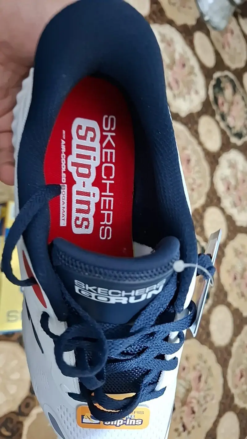 Skechers Shoes/Men Shoes /Branded Shoes/Imported Shoes/Premium Shoes