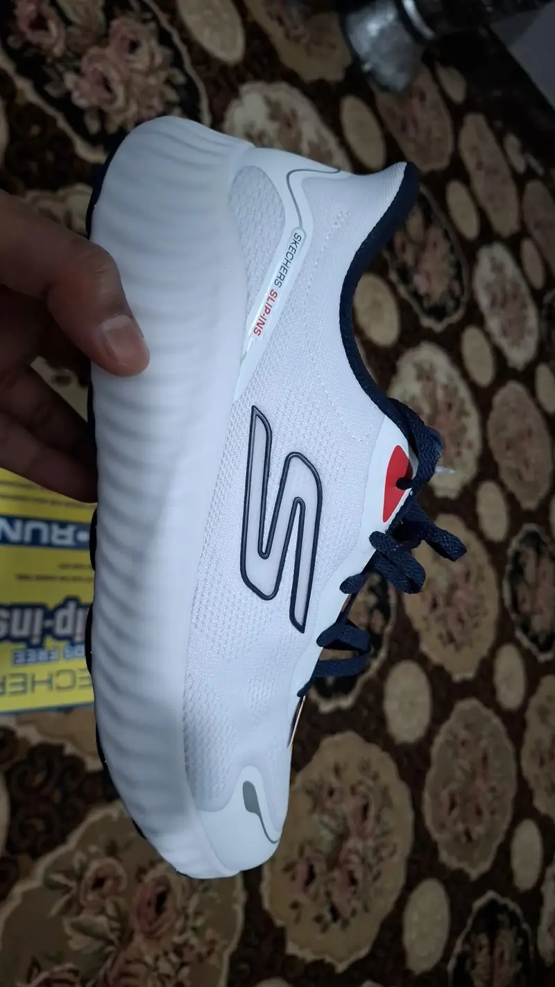 Skechers Shoes/Men Shoes /Branded Shoes/Imported Shoes/Premium Shoes